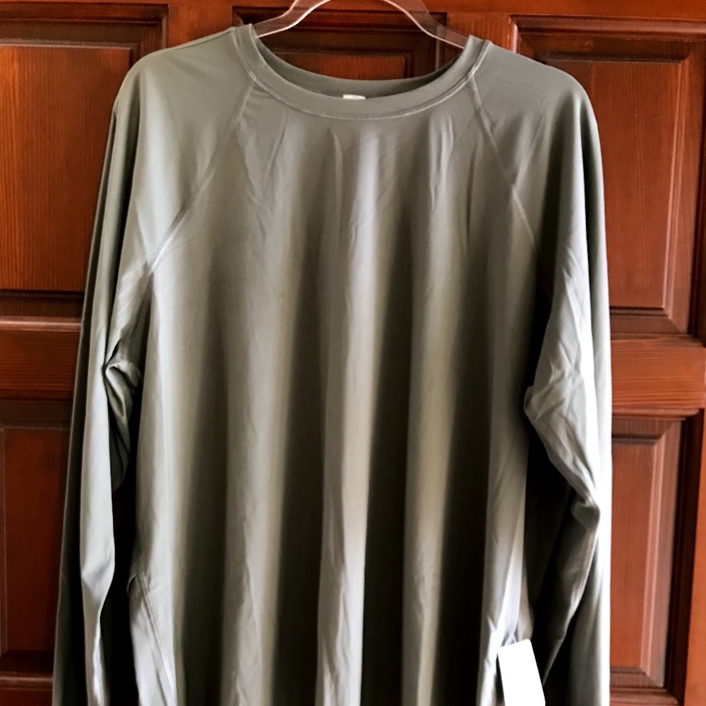 Sun Shelter LS Rash Guard